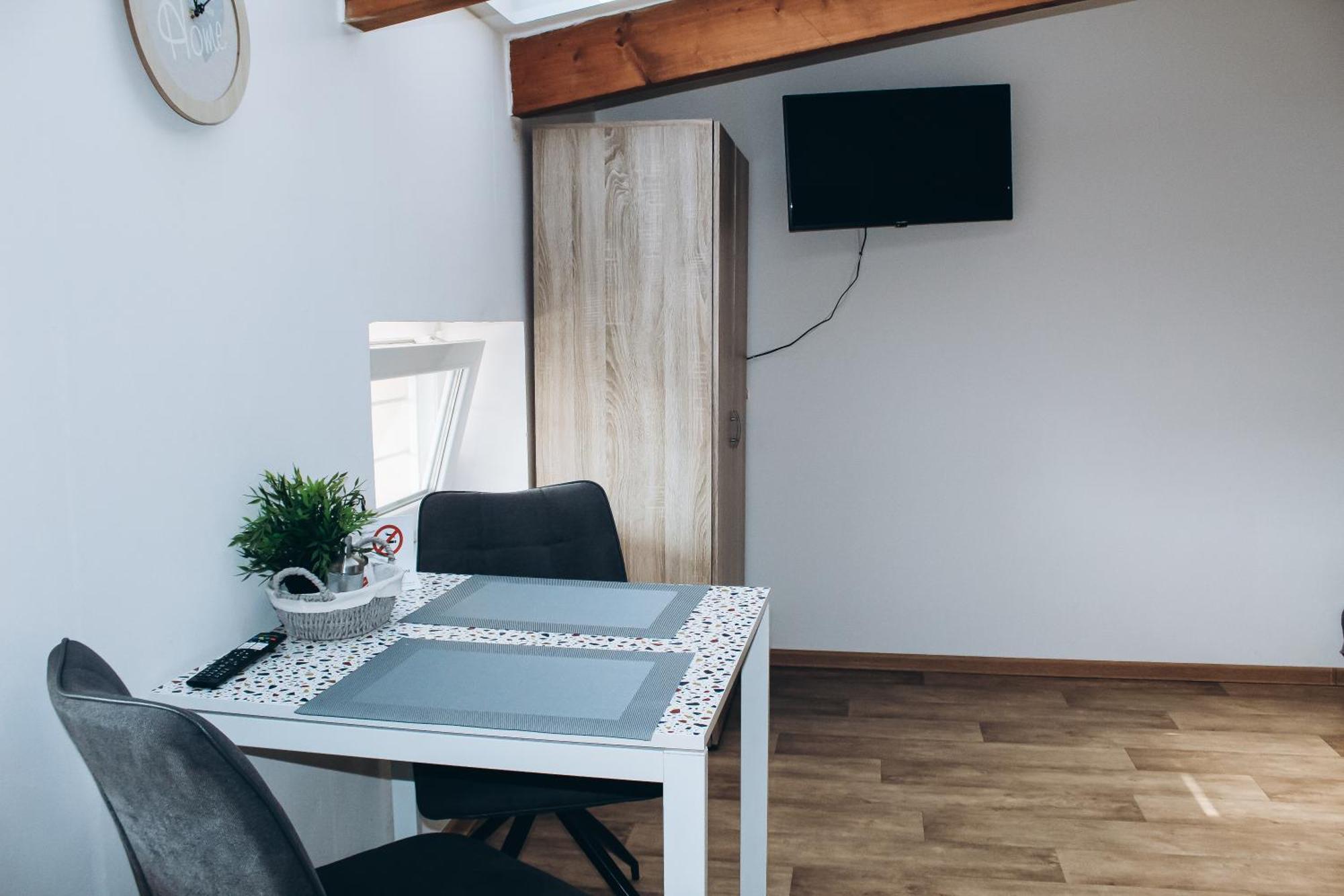 Apartamento Sokolska Praga Exterior foto