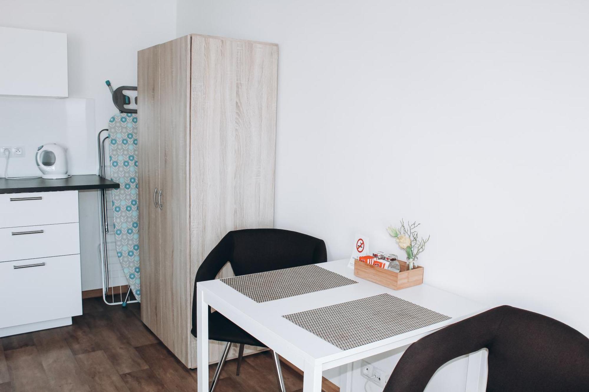Apartamento Sokolska Praga Exterior foto