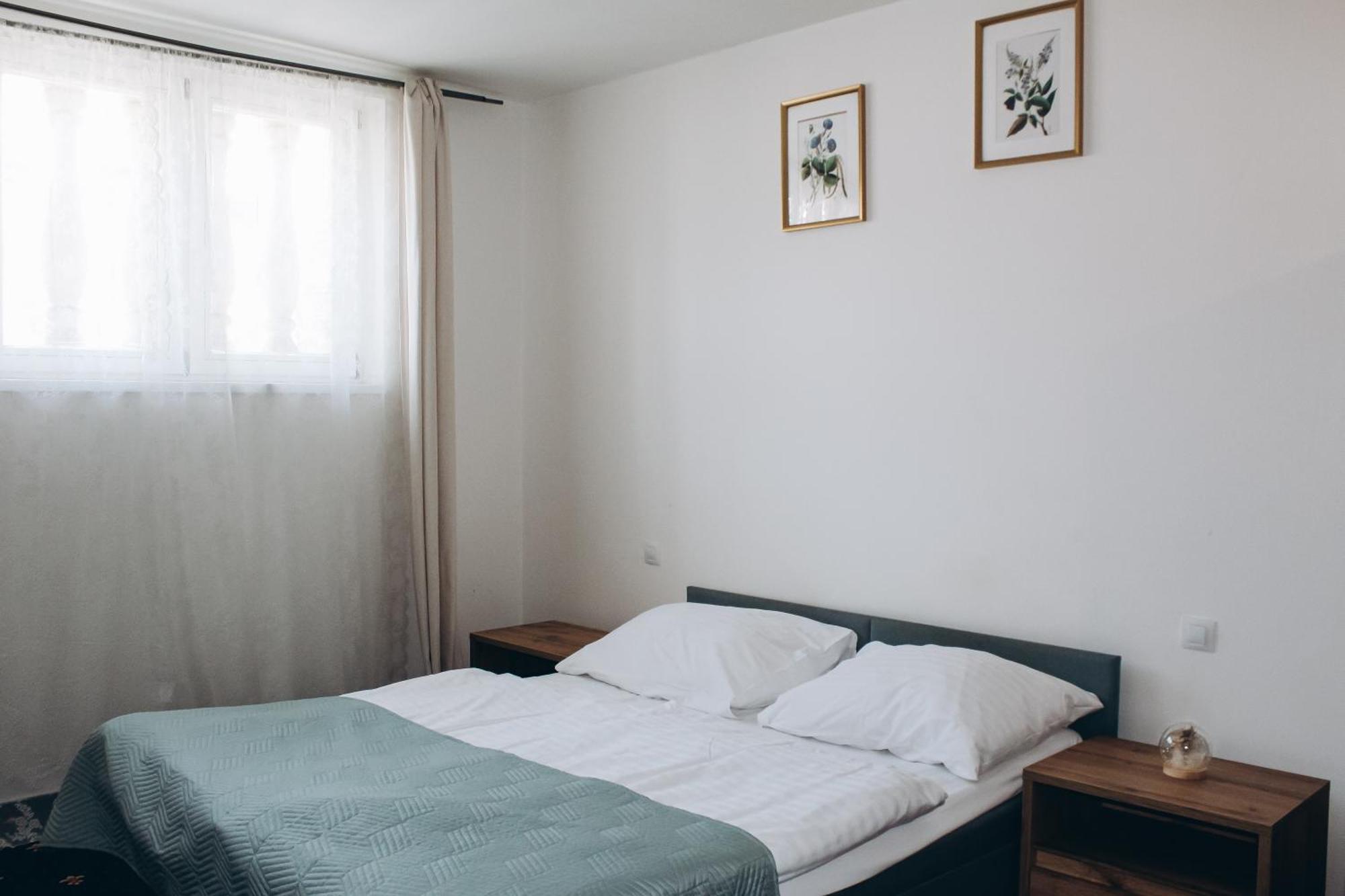 Apartamento Sokolska Praga Exterior foto