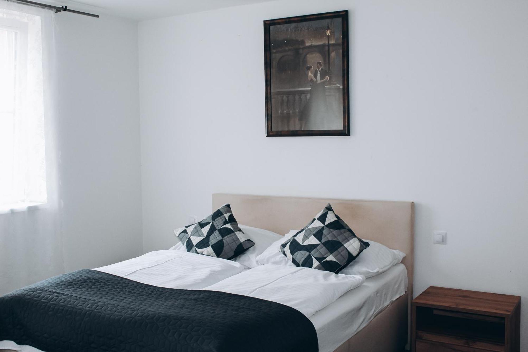 Apartamento Sokolska Praga Exterior foto