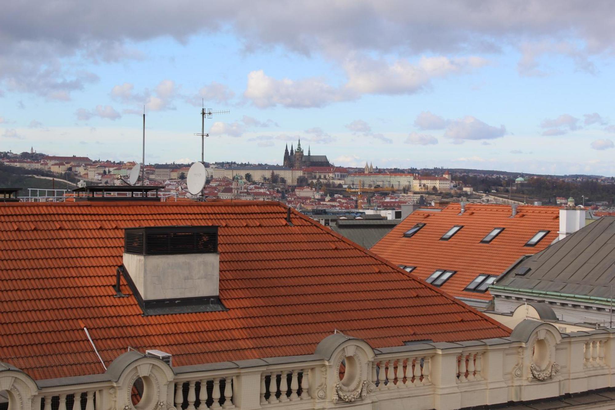 Apartamento Sokolska Praga Exterior foto