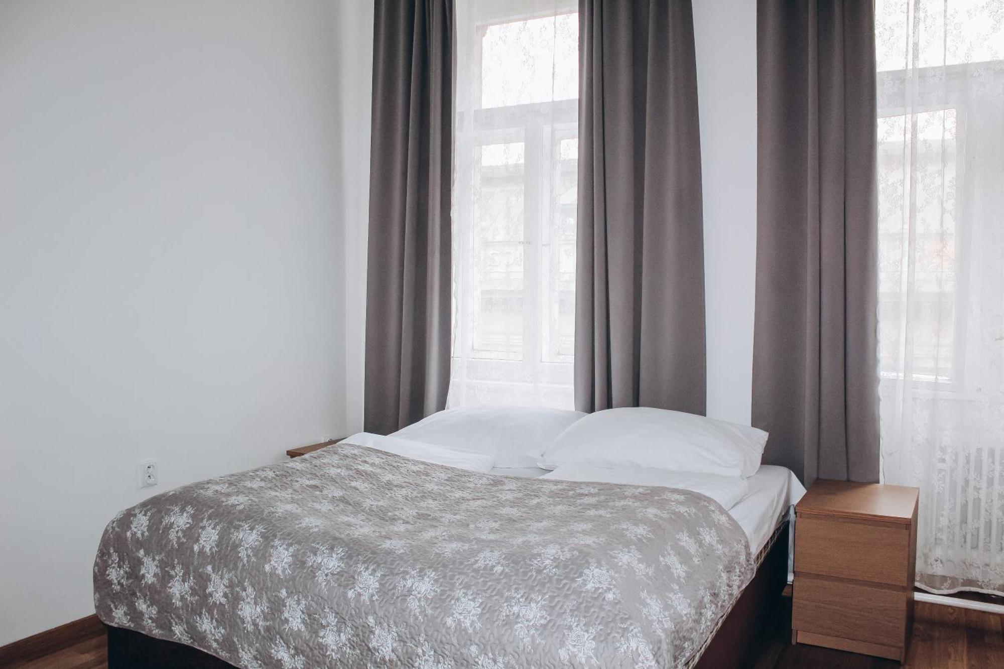 Apartamento Sokolska Praga Exterior foto